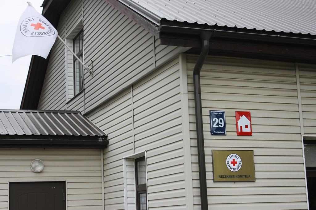 Latvijas Sarkana Krusta Viesnica Rēzekne Dış mekan fotoğraf