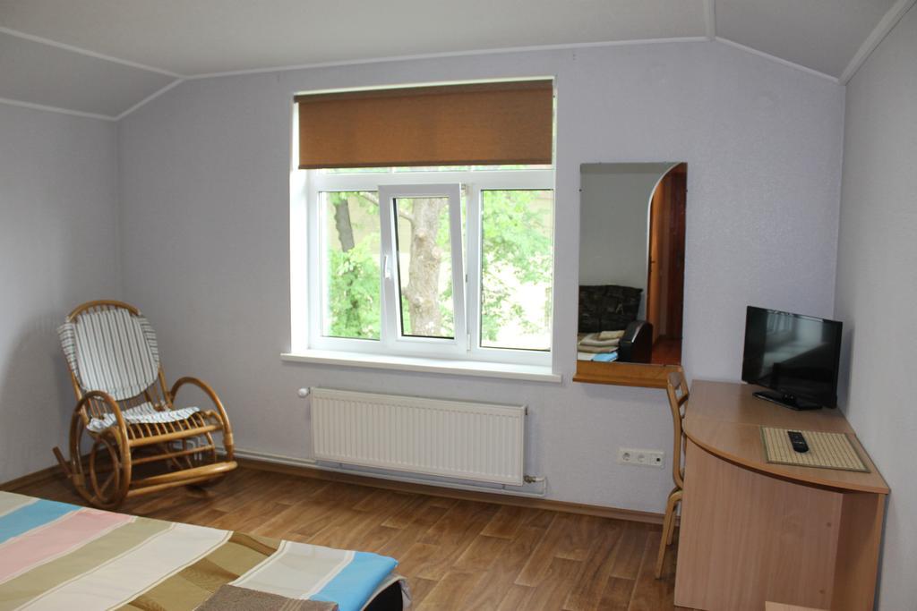 Latvijas Sarkana Krusta Viesnica Rēzekne Oda fotoğraf